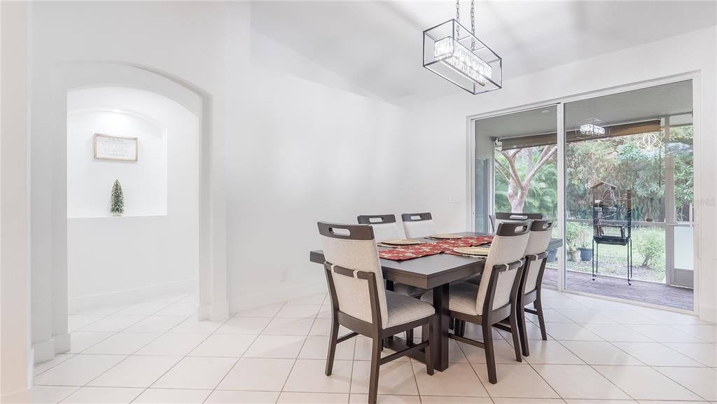 Dining room, Interior, Pendant Lights