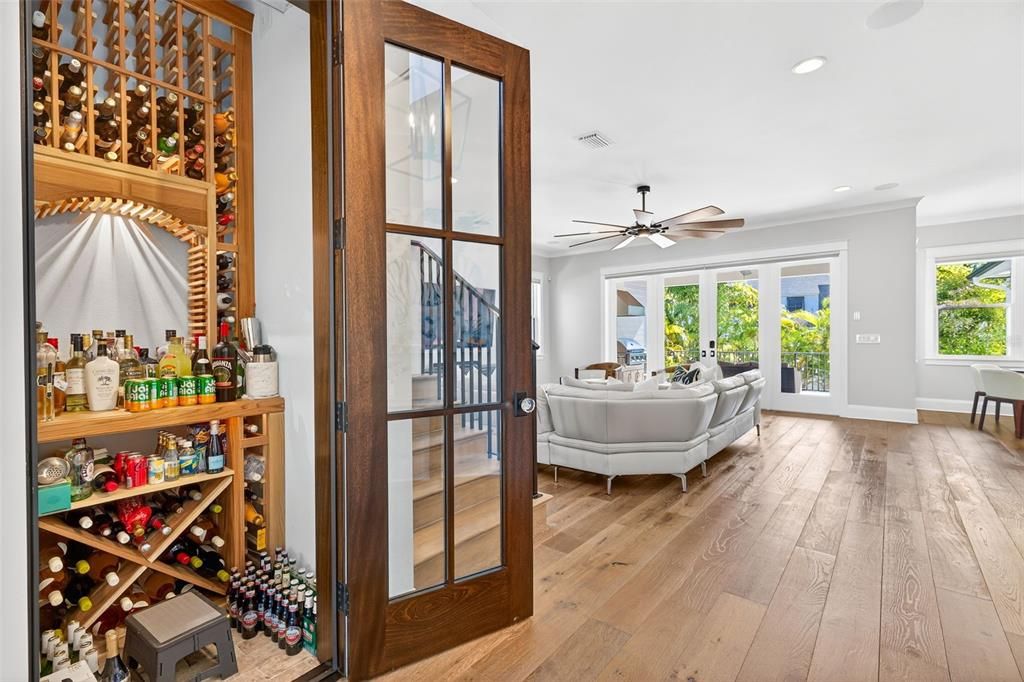 Interior, Living room, Recessed Lighting, Wine Storage, Wood Texture Flooring