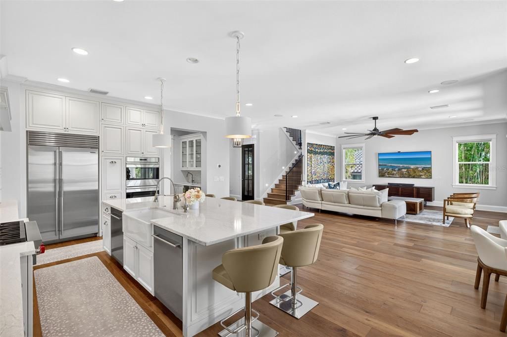 Interior, Kitchen, Living room, Pendant Lights, Recessed Lighting, Stainless Steel Appliances, Wood Texture Flooring