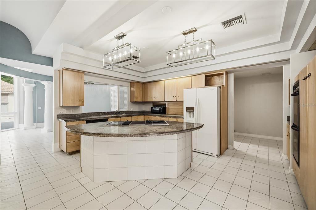 Chandelier, Interior, Kitchen, Pendant Lights