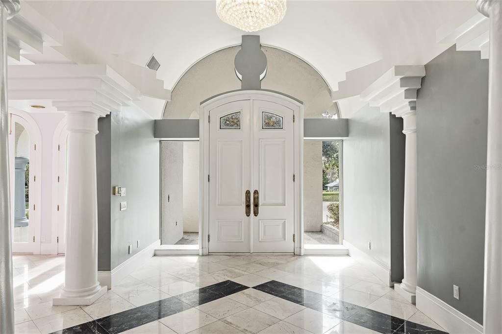 Chandelier, Interior, Marble