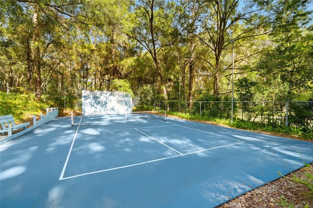 Exterior, Tennis Courts