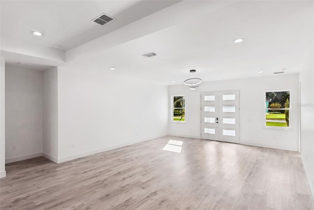 Empty room, Interior, Recessed Lighting, Wood Texture Flooring