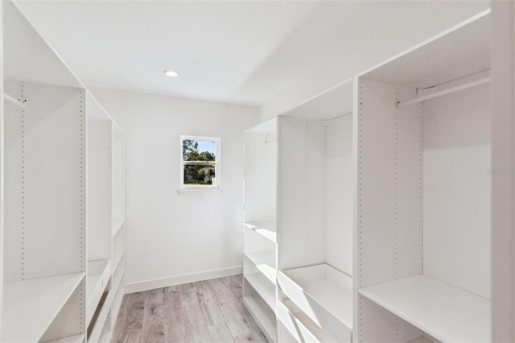 Interior, Recessed Lighting, Walk-in Closets, Wood Texture Flooring