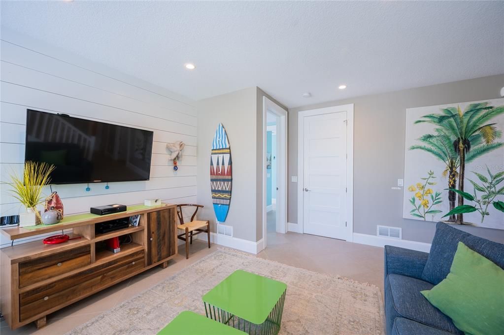 Interior, Living room, Recessed Lighting