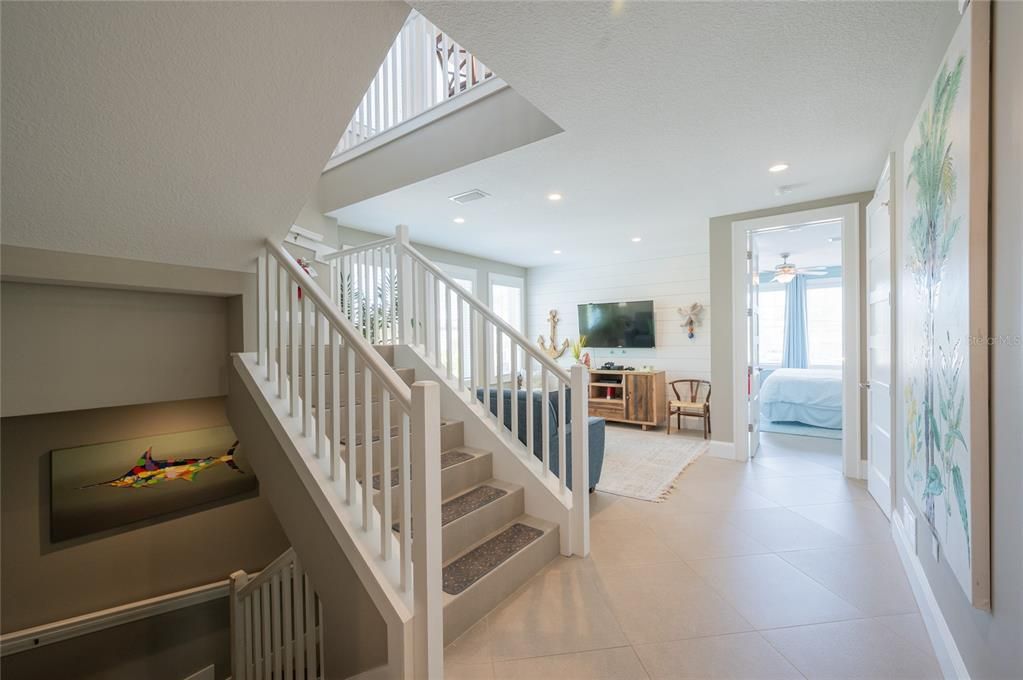 Interior, Recessed Lighting