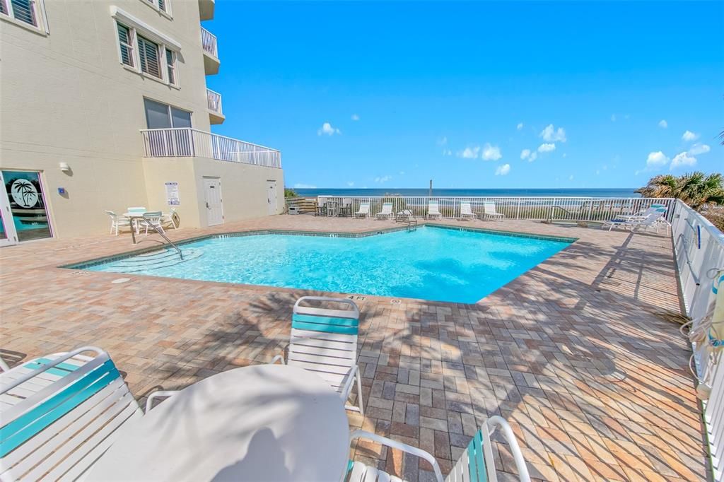 Exterior, Pool, Water