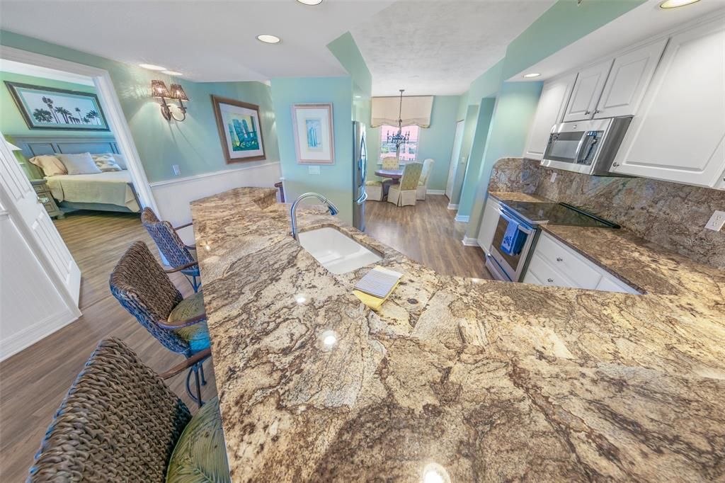 Dining room, Interior, Kitchen, Pendant Lights, Recessed Lighting, Wood Texture Flooring