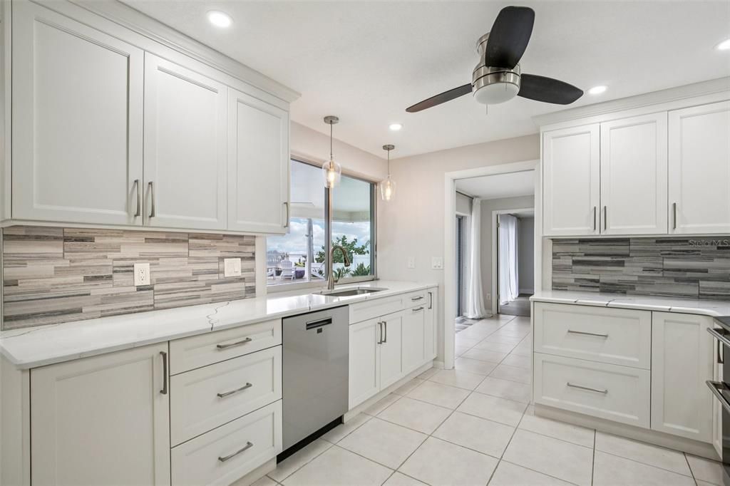 Interior, Kitchen, Pendant Lights, Recessed Lighting