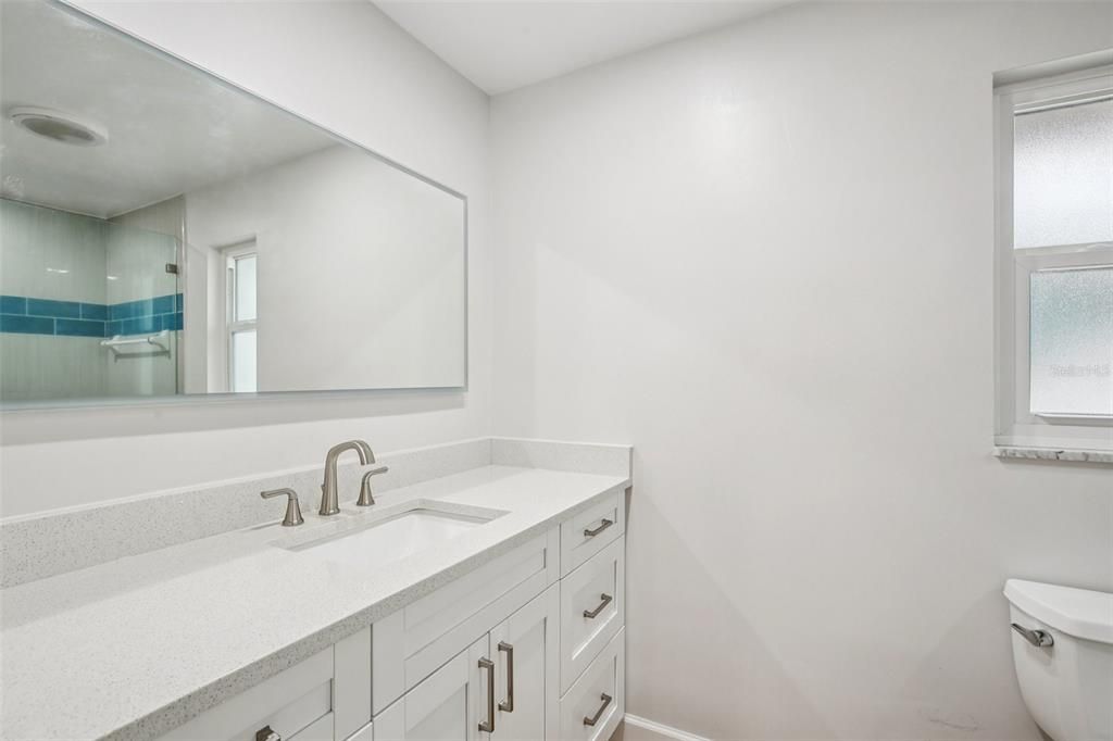 Bathroom, Interior, Recessed Lighting