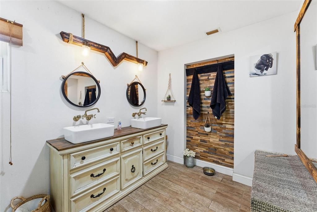 Bathroom, Dual Sink Vanities, Interior, Wood Texture Flooring