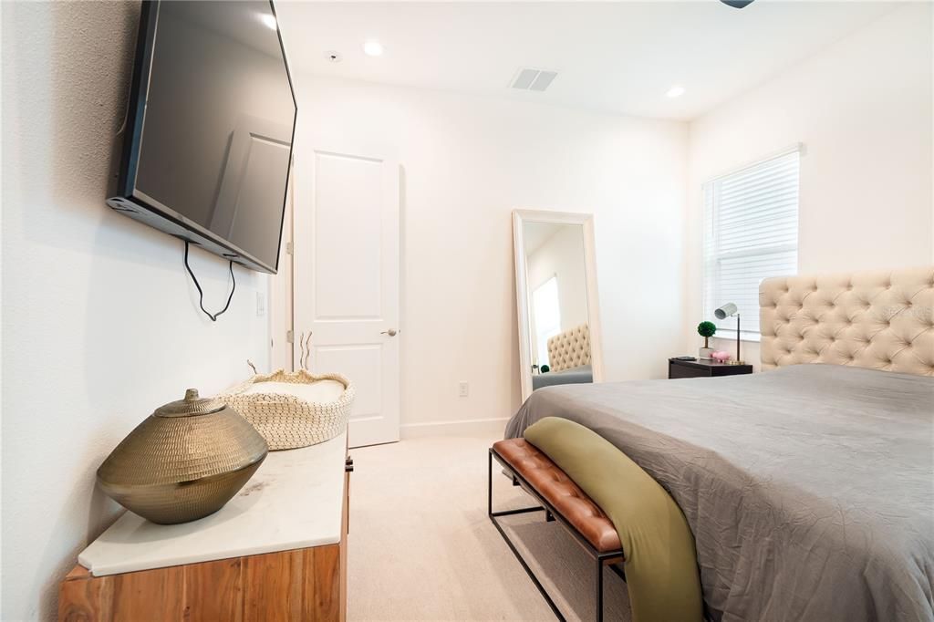 Bedroom, Interior, Recessed Lighting