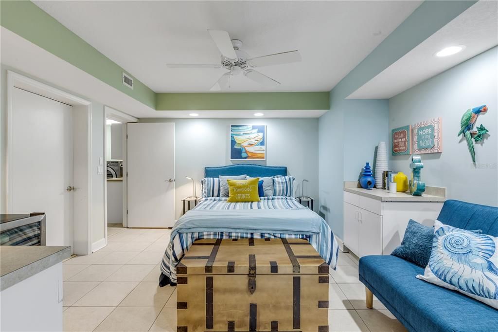 Bedroom, Interior, Recessed Lighting