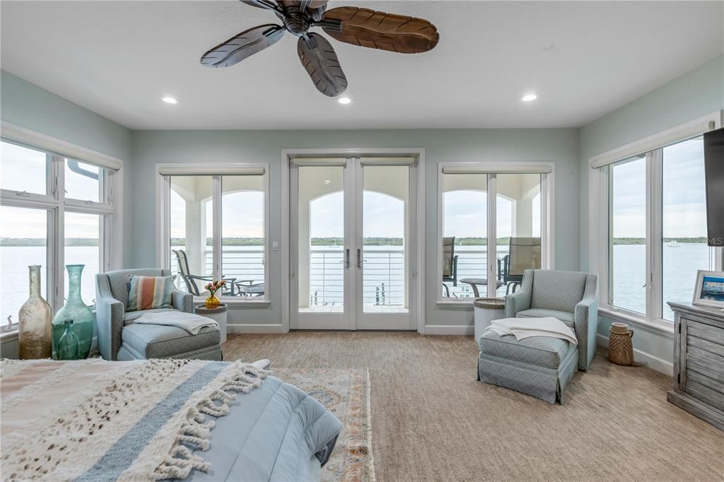 Bedroom, Interior, Recessed Lighting, Water