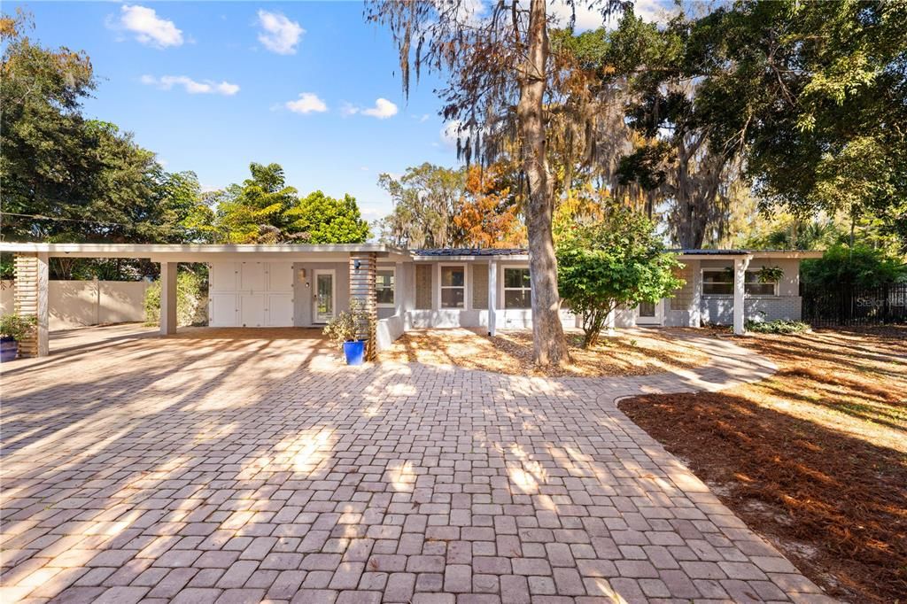 Backyard, Exterior, Facade, Ranch