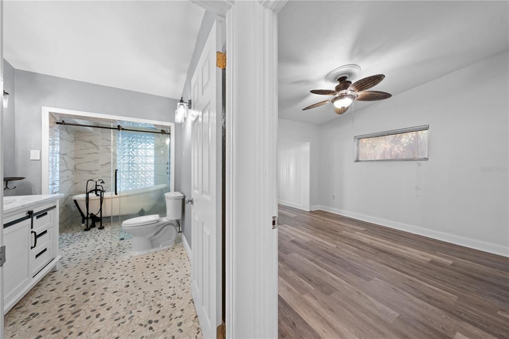 Bathroom, Interior, Wood Texture Flooring