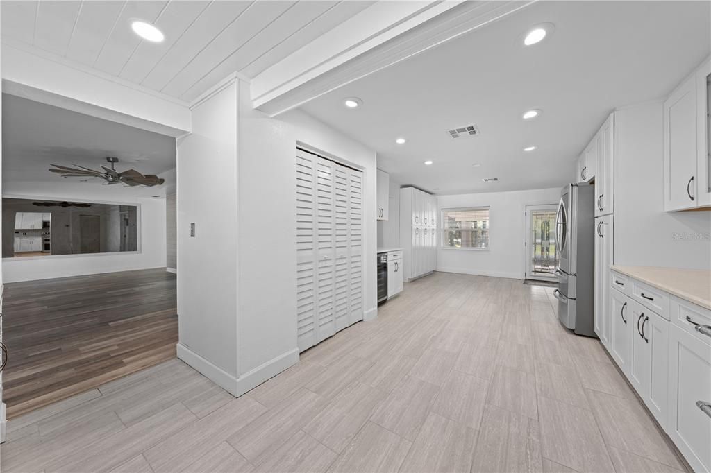 Empty room, Interior, Kitchen, Pendant Lights, Recessed Lighting, Wood Texture Flooring