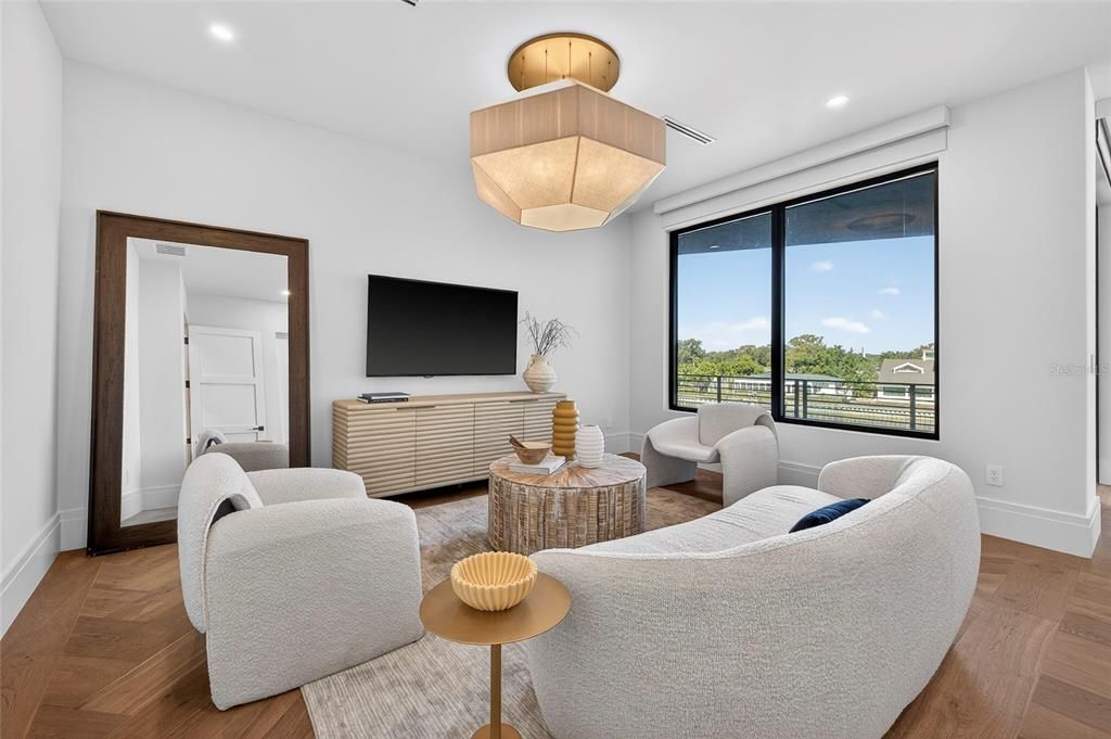 Interior, Living room, Recessed Lighting, Wood Texture Flooring