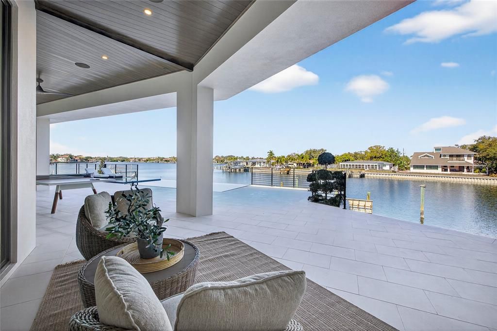 Exterior, Pool, Water