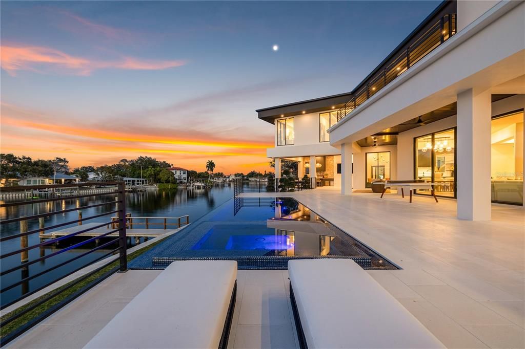 Exterior, Pool, Water