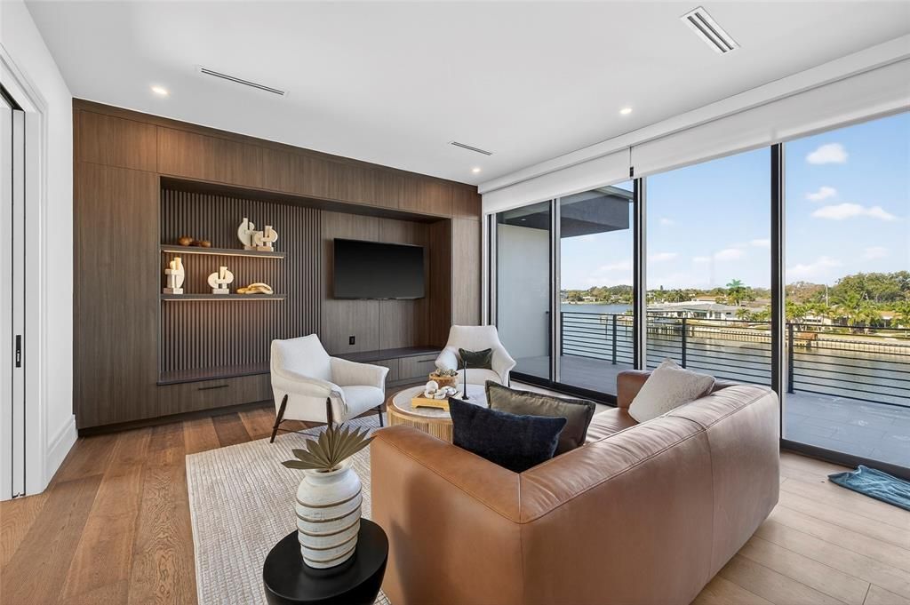 Interior, Living room, Recessed Lighting, Water, Wood Texture Flooring