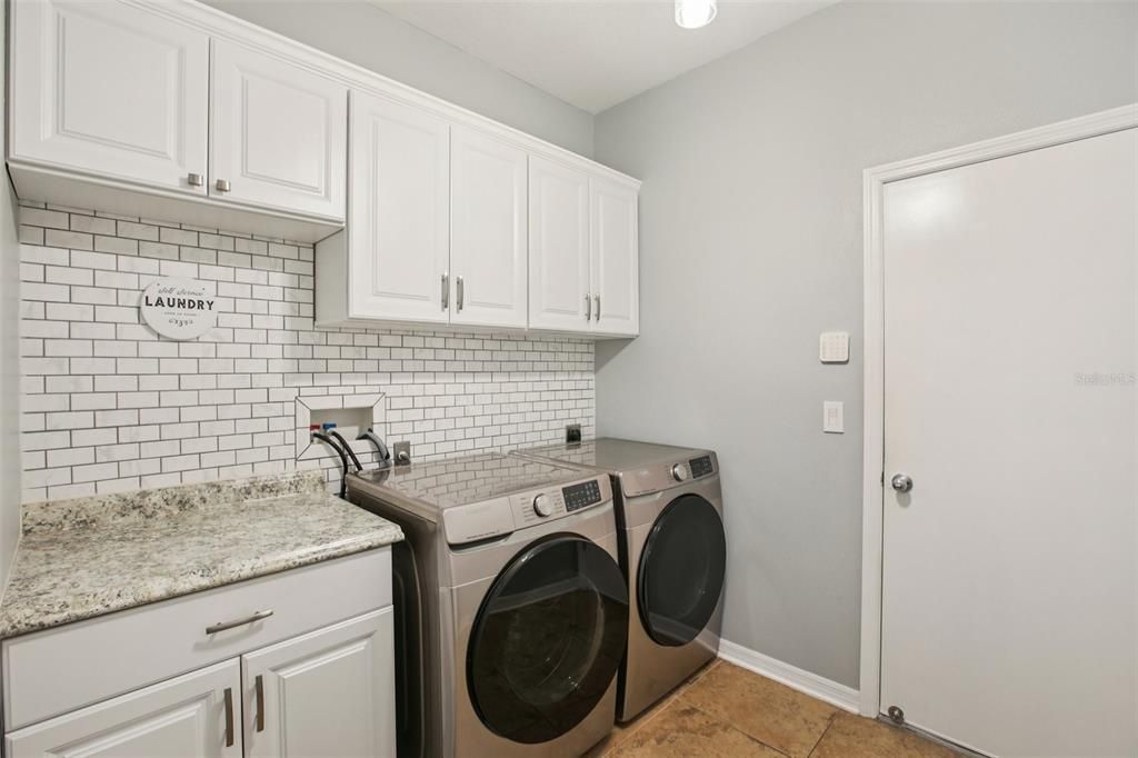 Interior, Recessed Lighting, Washer