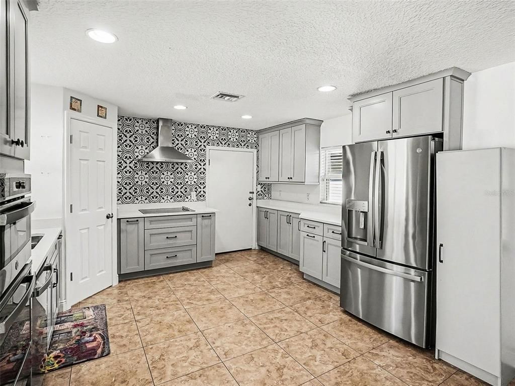 Interior, Kitchen, Recessed Lighting