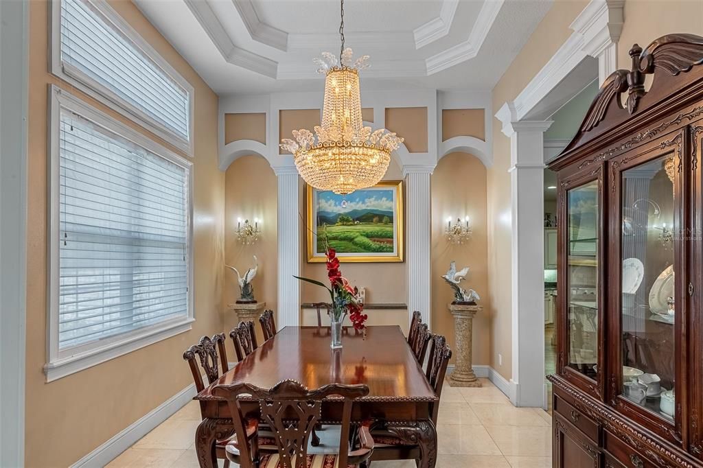 Chandelier, Dining room, Interior