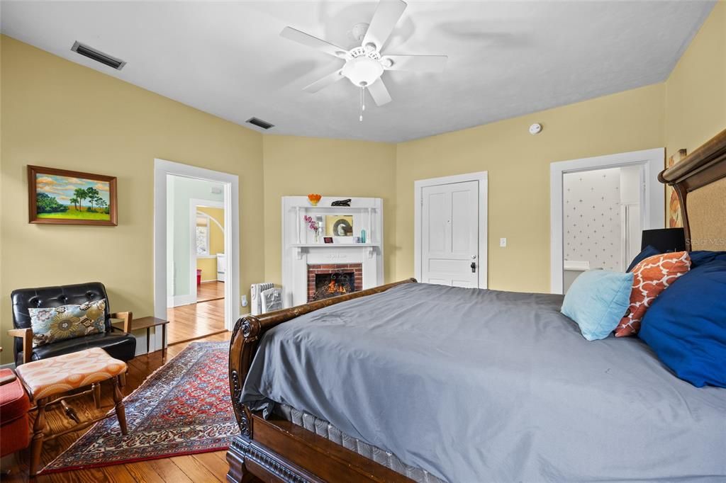 Bedroom, Fireplace, Interior, Wood Texture Flooring