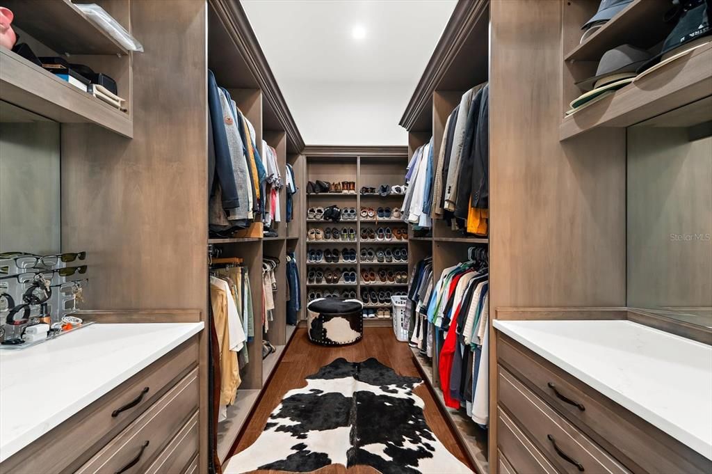 Interior, Recessed Lighting, Walk-in Closets, Wood Texture Flooring