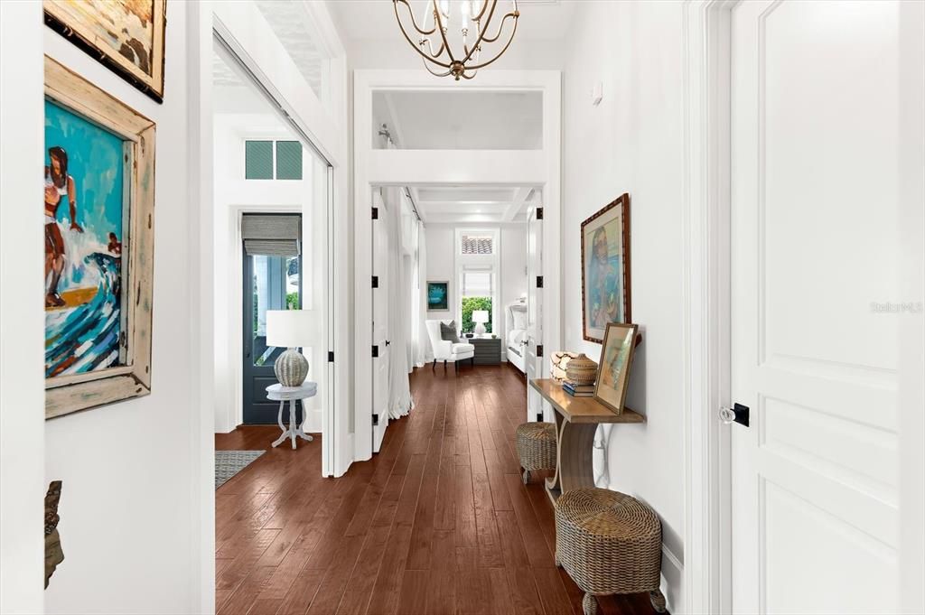 Interior, Pendant Lights, Wood Texture Flooring