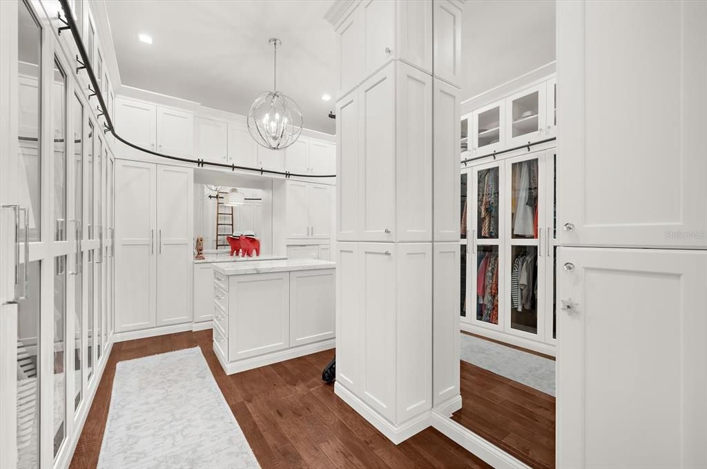 Chandelier, Interior, Pendant Lights, Recessed Lighting, Wood Texture Flooring