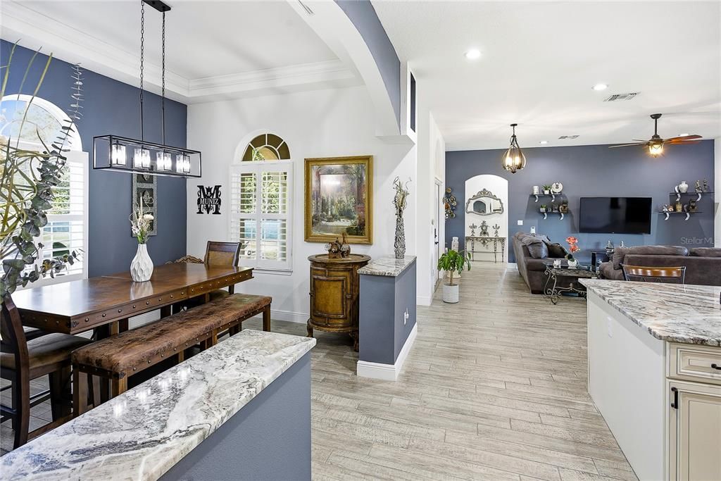 Dining room, Interior, Living room, Pendant Lights, Recessed Lighting, Wood Texture Flooring