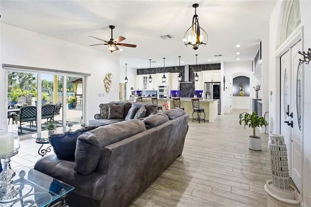 Interior, Kitchen, Living room, Pendant Lights, Recessed Lighting, Wood Texture Flooring