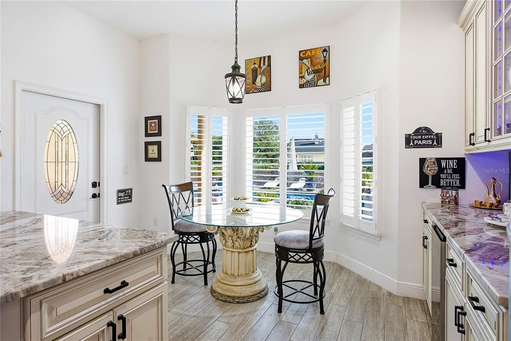 Dining room, Interior, Kitchen, Pendant Lights, Wood Texture Flooring