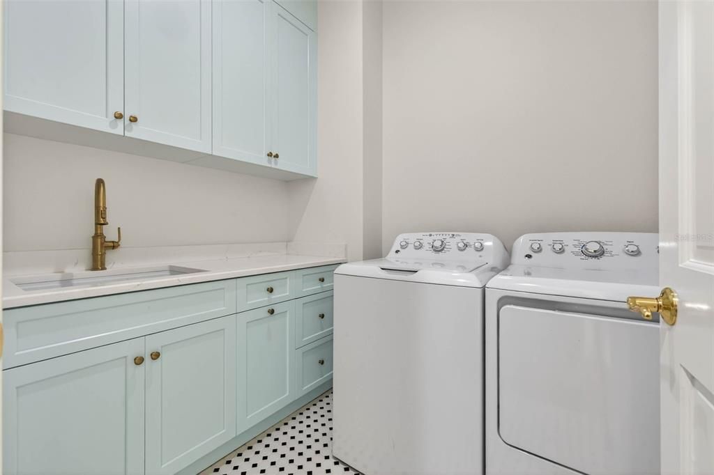 DE Listing image placeholder