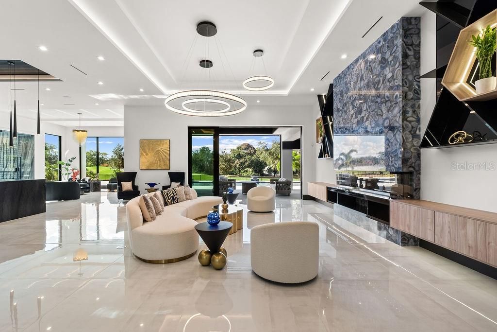 Fireplace, Interior, Living room, Pendant Lights, Recessed Lighting