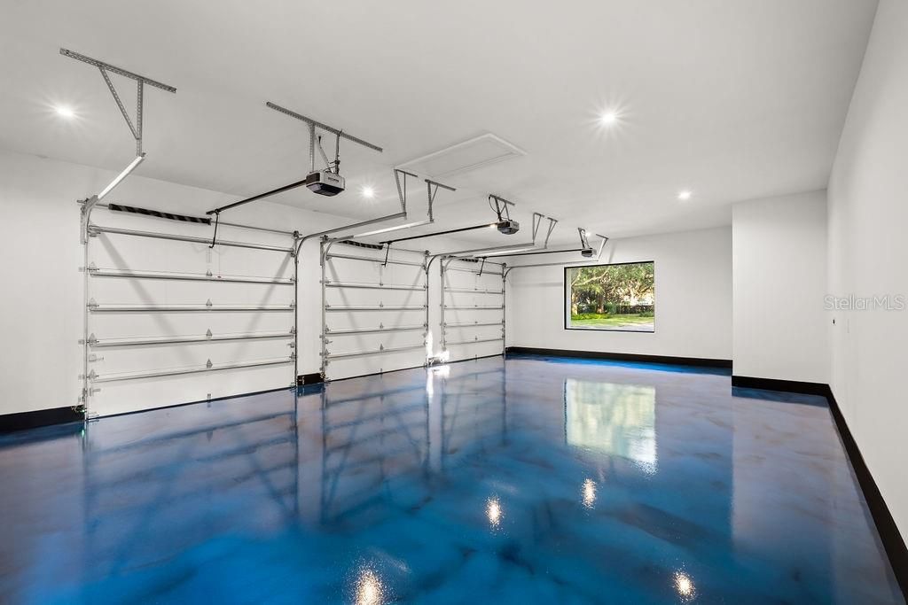 Garage, Interior, Recessed Lighting