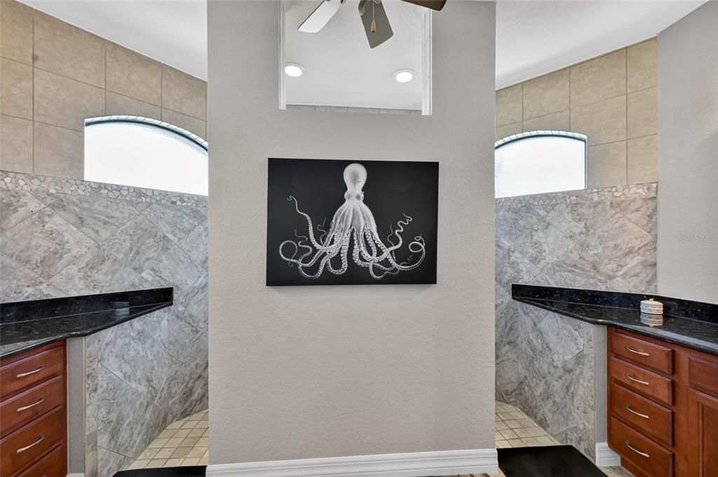 Bathroom, Interior, Recessed Lighting