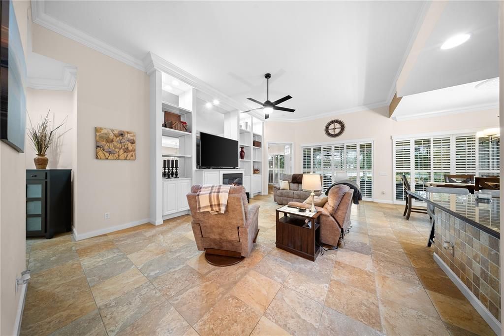 Dining room, Interior, Living room, Recessed Lighting
