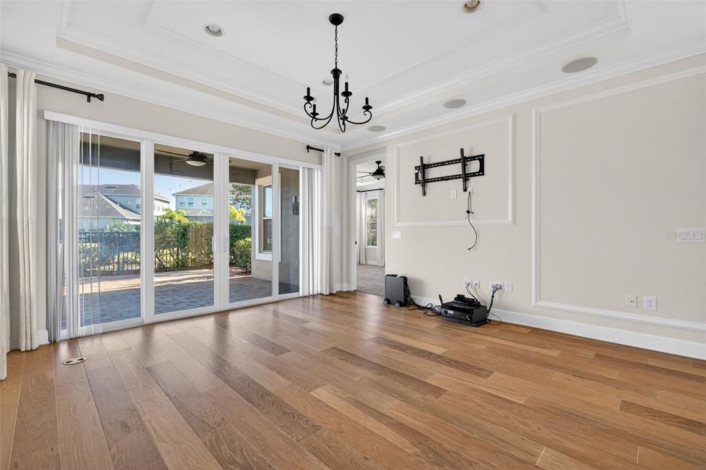 Empty room, Interior, Recessed Lighting, Wood Texture Flooring