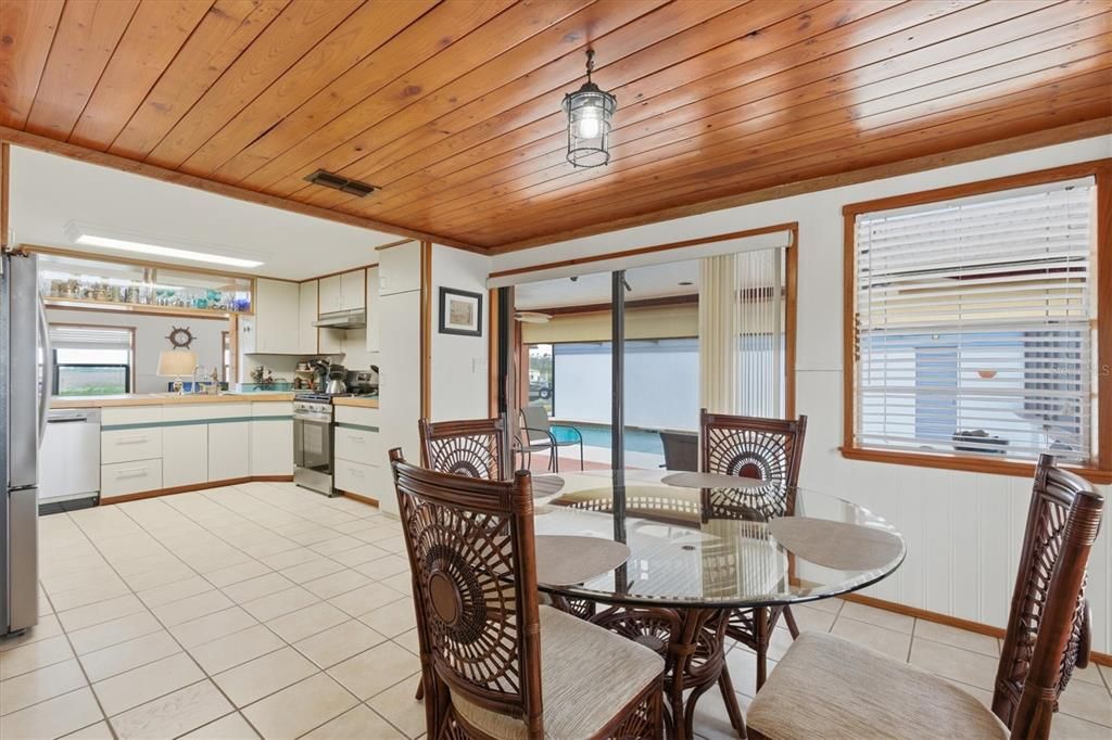 Dining room, Interior, Kitchen, Wooden Ceilings