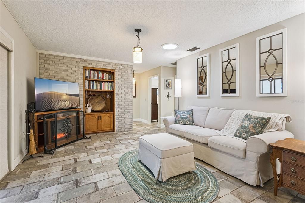 Fireplace, Interior, Living room, Pendant Lights, Stone Walls