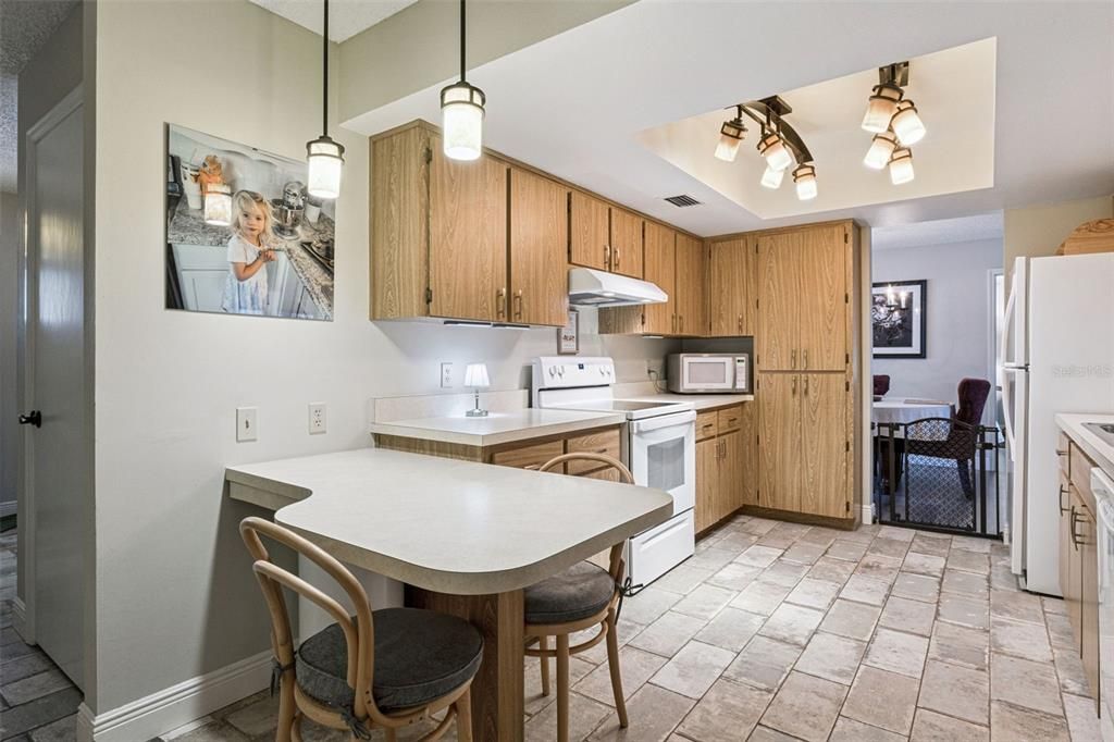 Dining room, Interior, Kitchen, Pendant Lights