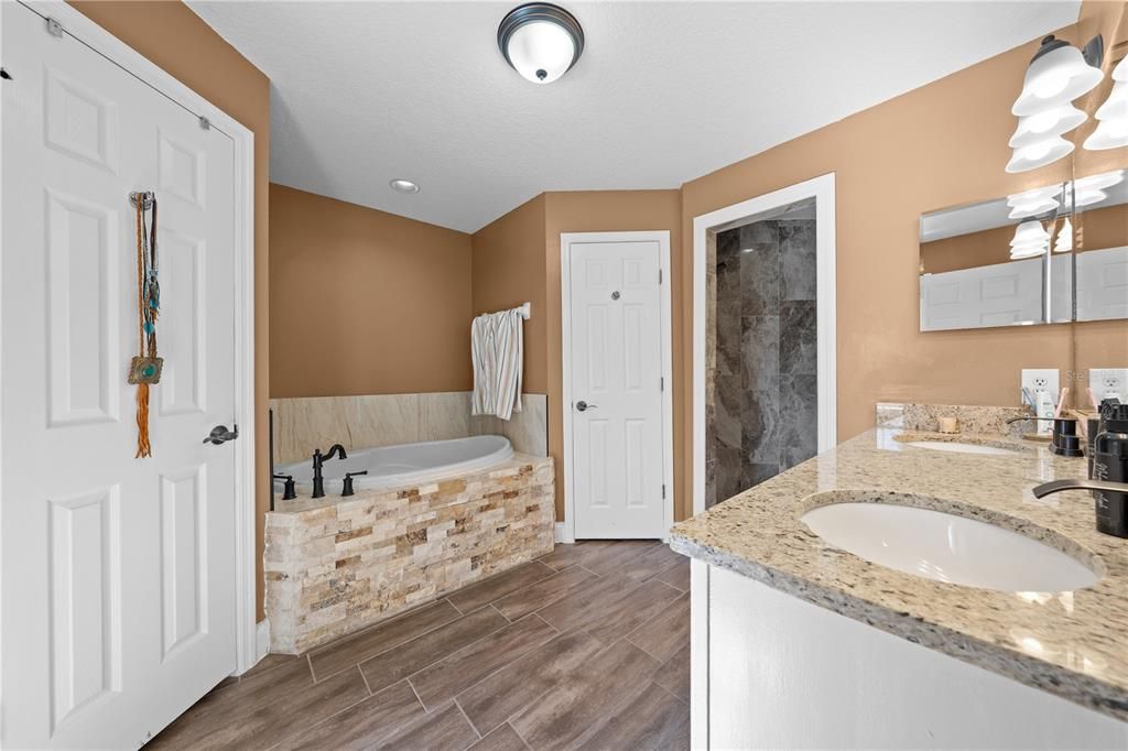 Bathroom, Dual Sink Vanities, Interior, Recessed Lighting, Wood Texture Flooring