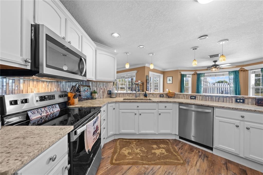 Interior, Kitchen, Pendant Lights, Recessed Lighting, Wood Texture Flooring