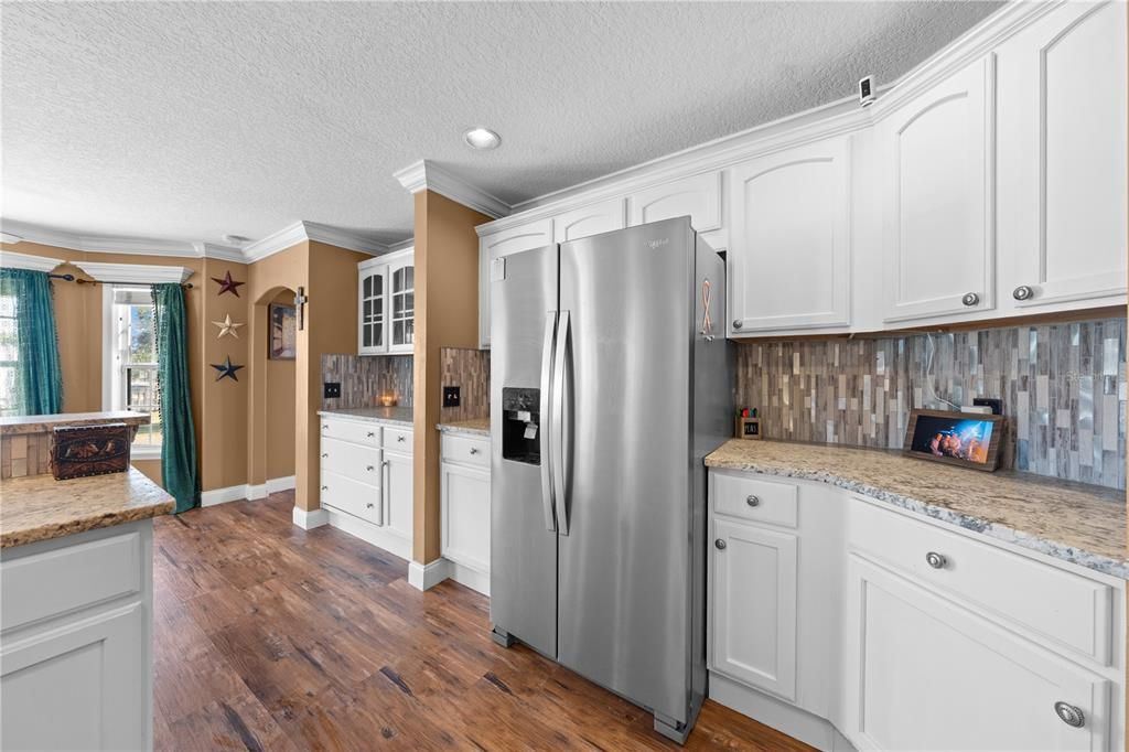Interior, Kitchen, Recessed Lighting, Wood Texture Flooring