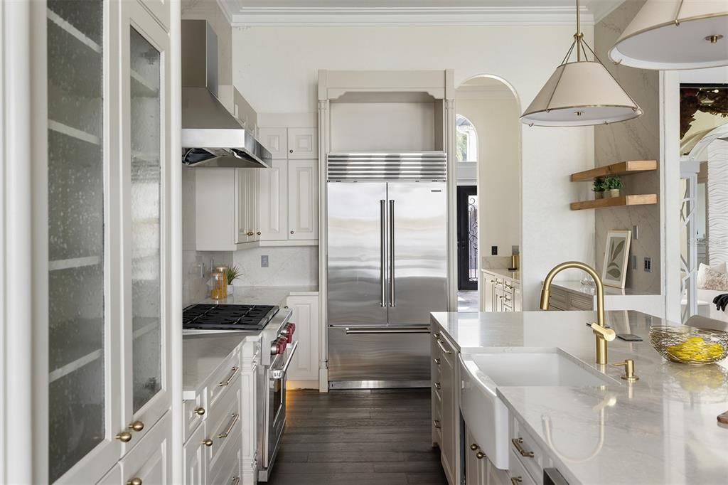 Interior, Kitchen, Pendant Lights, Stainless Steel Appliances, Wood Texture Flooring