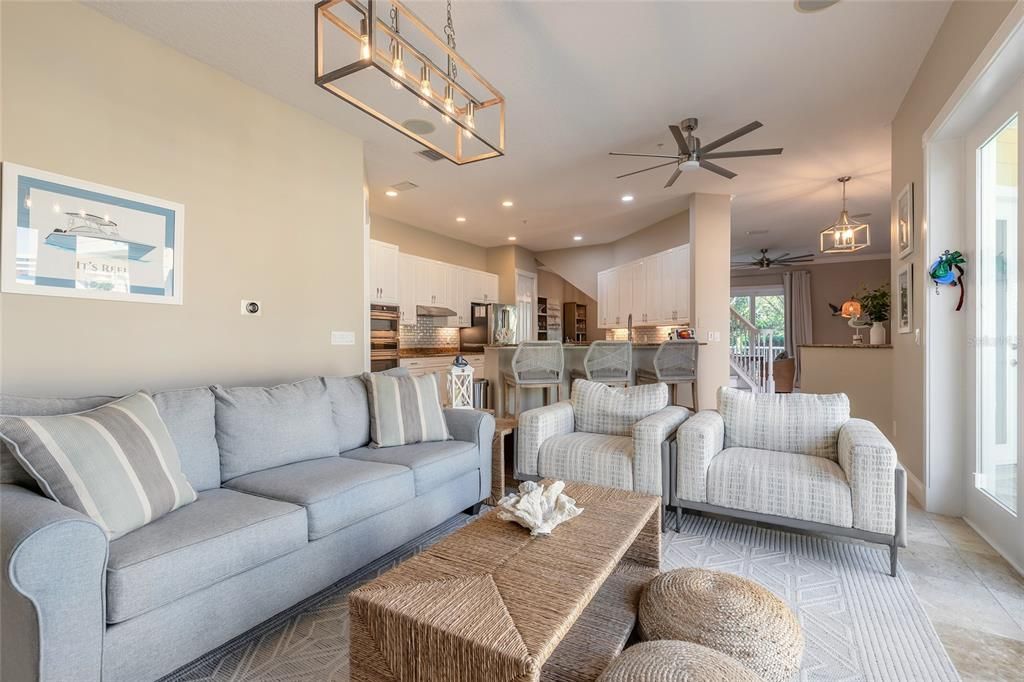 Interior, Kitchen, Living room, Pendant Lights, Recessed Lighting