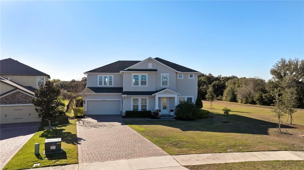 Attached, Exterior, Facade, Farmhouse